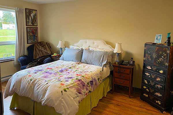 Ayre Manor Assisted Living Suite: Bedroom