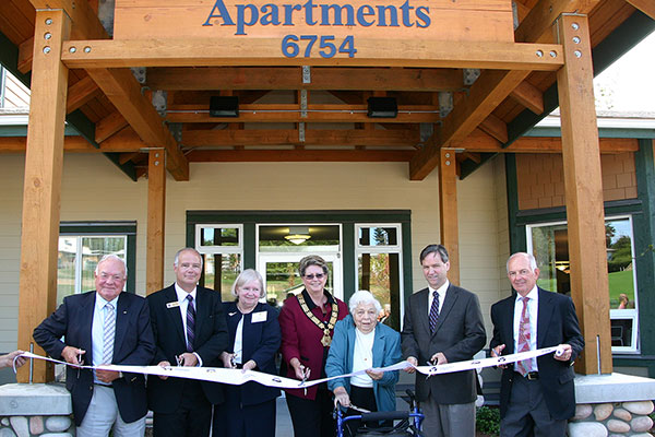Ribbon Cutting Ceremony (2008)